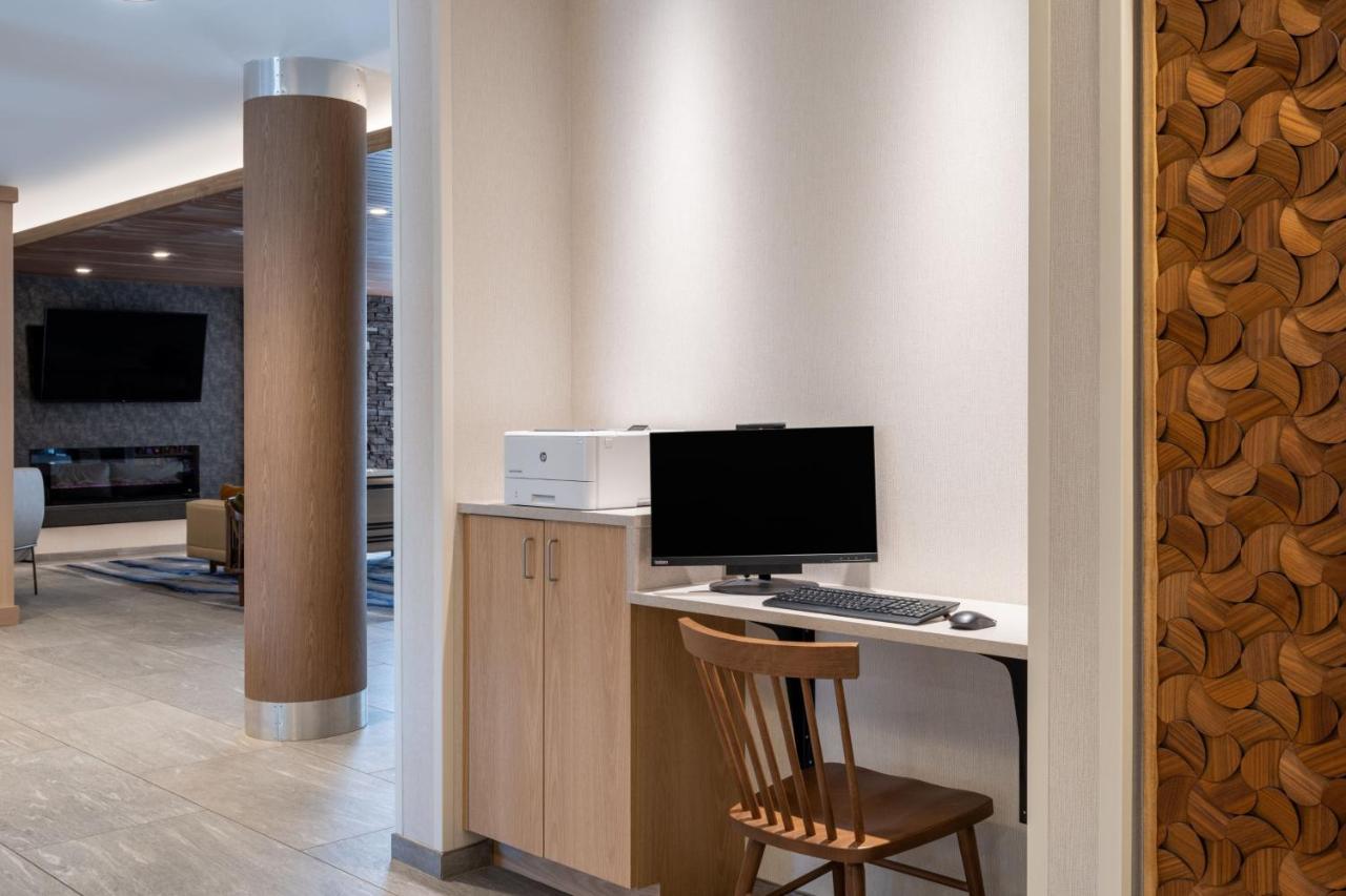 Fairfield Inn & Suites Minneapolis North Бруклін-Сентер Екстер'єр фото
