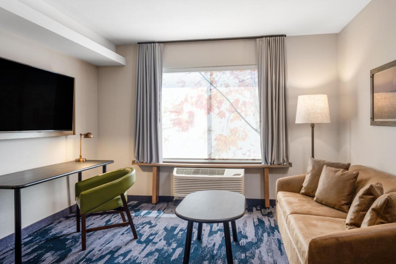 Fairfield Inn & Suites Minneapolis North Бруклін-Сентер Екстер'єр фото